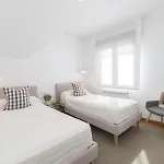 Boutique Con Terraza Y Vistas Al Mar. Porto Vilanova *