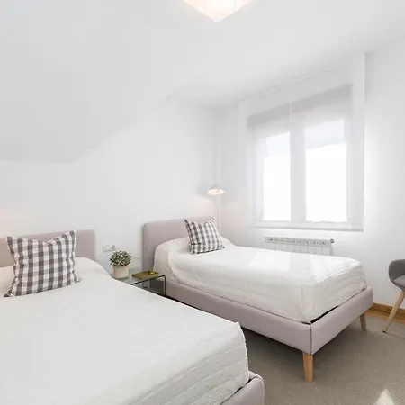 Boutique Con Terraza Y Vistas Al Mar. Porto Vilanova Villanueva De Arosa