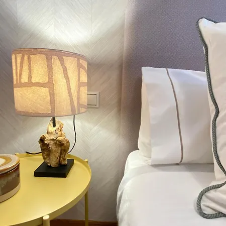 Boutique Con Terraza Y Vistas Al Mar. Porto Vilanova Villanueva De Arosa