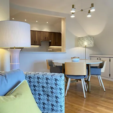 Boutique Con Terraza Y Vistas Al Mar. Porto Vilanova Apartment *